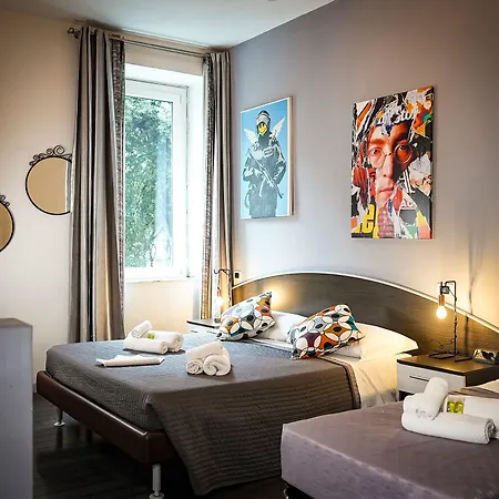 Gate 40 Pensionat 4*